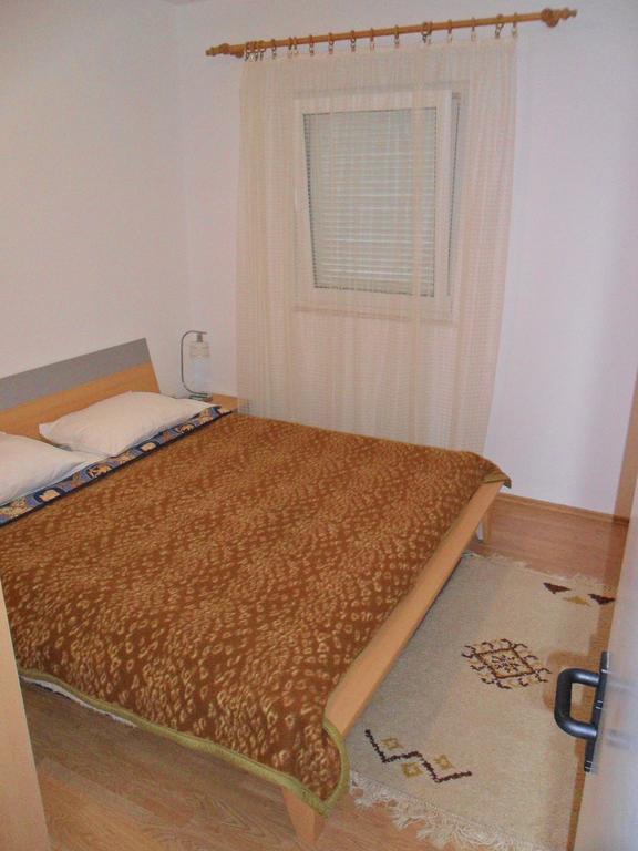 Apartment Kiko Rogoznica  Quarto foto