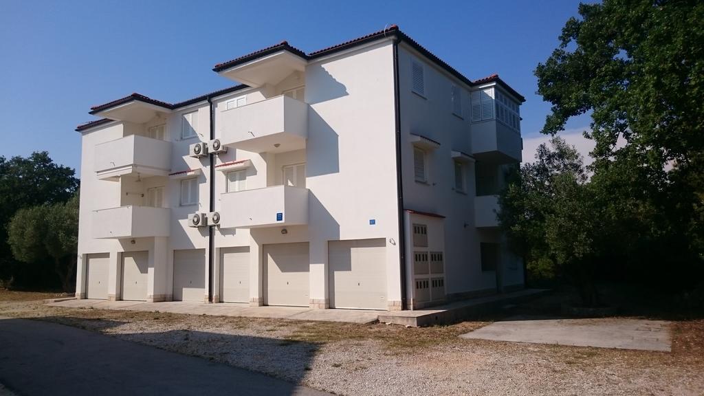 Apartment Kiko Rogoznica  Quarto foto