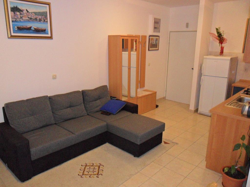 Apartment Kiko Rogoznica  Quarto foto
